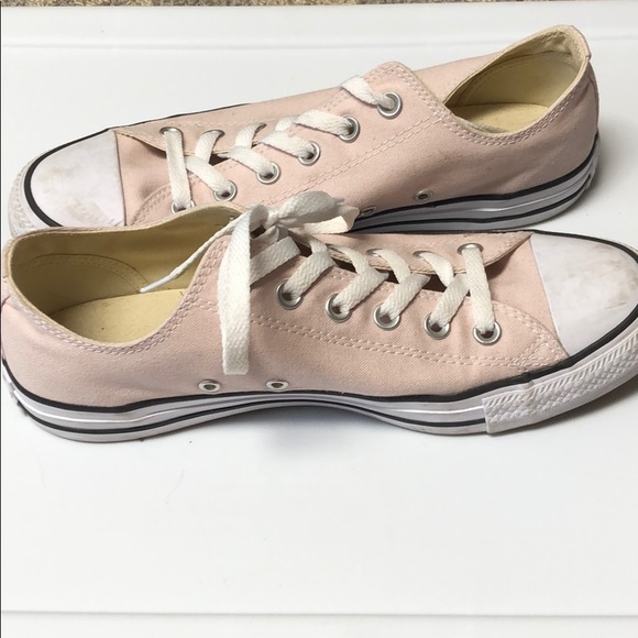 Light Pink converse - Picture 3 of 4